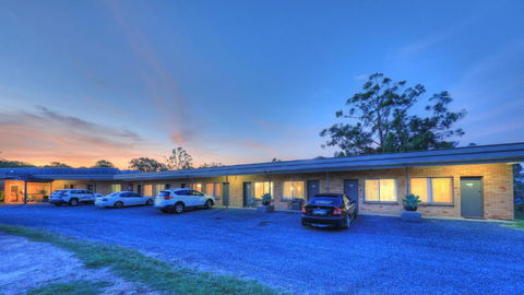 Hilldrop Motor Inn - Accommodation Brisbane 3