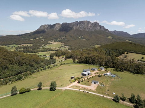 Hillside Hideout By Tiny Away - Accommodation Brisbane 0