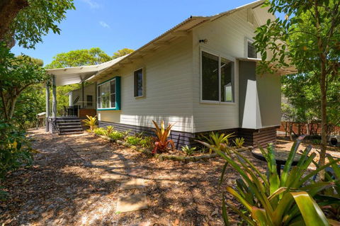 Ibis 15 - Accommodation Brisbane 0