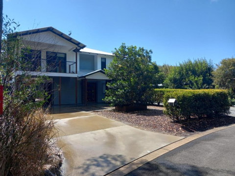 Ibis 9 House - Accommodation Brisbane 0