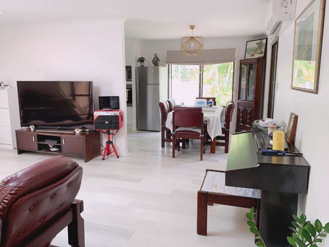 Home Away From Home-(Room1) - Accommodation Brisbane 0