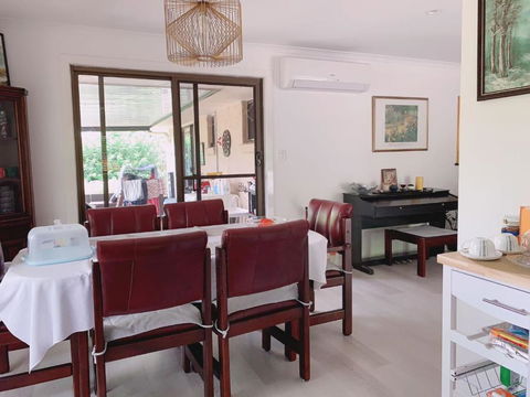 Home Away From Home-(Room1) - Accommodation Brisbane 3