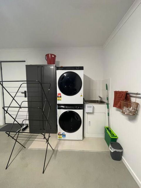 Home In Brighton - Accommodation Brisbane 3