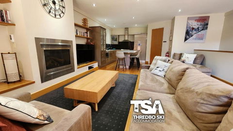 Ice Chalet 2 - Accommodation Brisbane 3