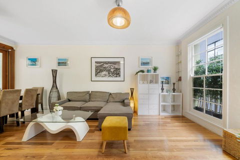 Ideally Located 3 BR With Parking & Central & Darling Harbour-10 Mins Walk - Accommodation Brisbane 3