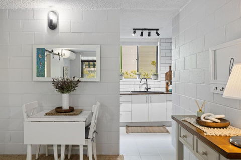Inner City Apartment Living In Quiet Location - Accommodation Brisbane 3