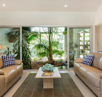 Adelphi Waterfront 2 Bedroom Ground Floor Home - Accommodation Brisbane