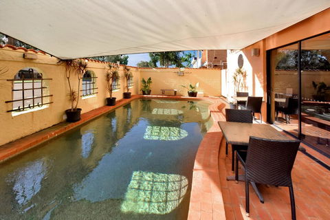 Adobe Motel - Accommodation Brisbane 2