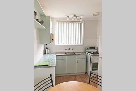 Albatross - Unit 6 - Accommodation Brisbane 1