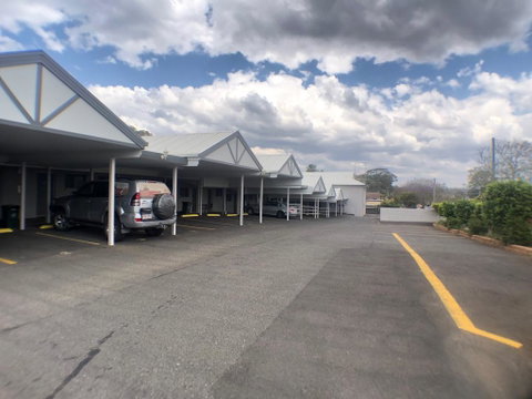 Allan Cunningham Motel - Accommodation Brisbane 2