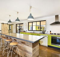 Aloha - Pet  Family Friendly - 10 Min Walk to Beach - Accommodation Brisbane