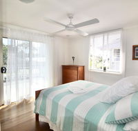 Aloha Alex Beach House Pet-friendly- 450m to the beach - Accommodation Brisbane