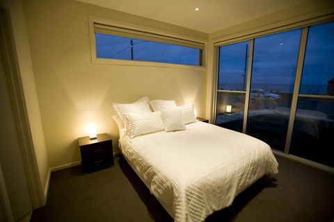 Aloha Beachfront Port Fairy - Accommodation Brisbane 3