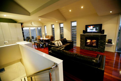 Aloha Beachfront Port Fairy - Accommodation Brisbane 2