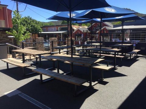 Alpine Hotel Bright - Accommodation Brisbane 3