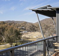 Alpine Lake Retreat - Accommodation Brisbane