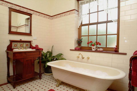 Amanda's Cottage 1899 - Accommodation Brisbane 1