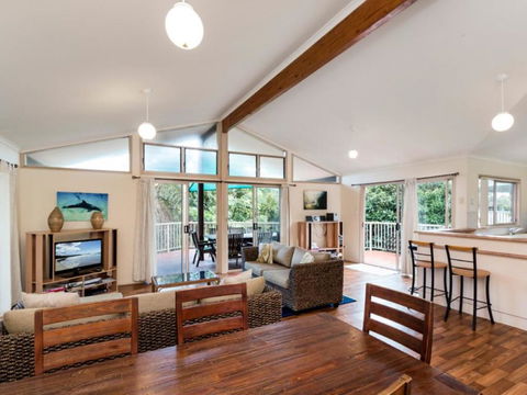 Amaroo House - Accommodation Brisbane 0