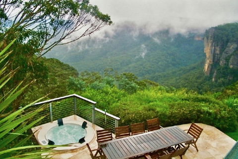 Amaroo Mountaintop Villa - Accommodation Brisbane 1
