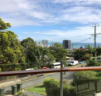 Amazing apartment ocean views and hot tub on balcony - Coolangatta - Accommodation Brisbane