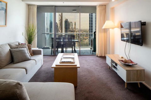 Amazing Brisbane CBD 2 Bedroom Apartment With River Views - Accommodation Brisbane 0