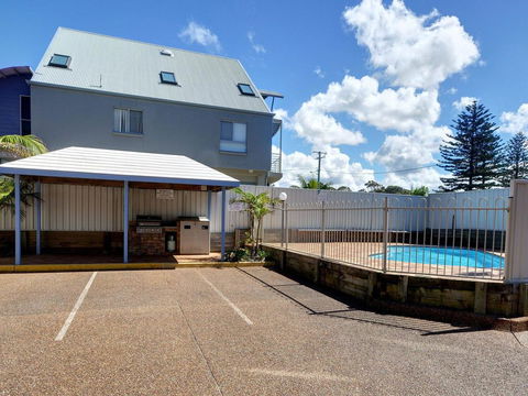 Amazing Ocean Views - Accommodation Brisbane 2