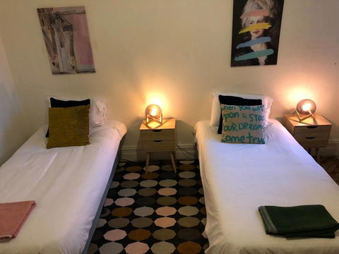 Amazing River Views - Fabulous Footscray Fun!!! - Accommodation Brisbane 3