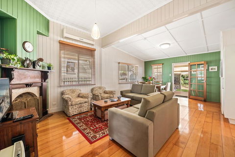 Ambiente Cottage - Pet And Family Friendly - Accommodation Brisbane 2