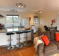 Angasi Apartment on Highcrest - Accommodation Brisbane