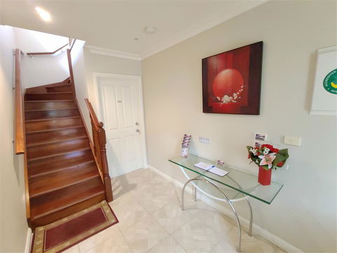 Angela's Beach Stays - Accommodation Brisbane 2