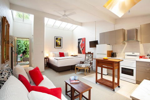 Apartments On Elsmere - Accommodation Brisbane 0