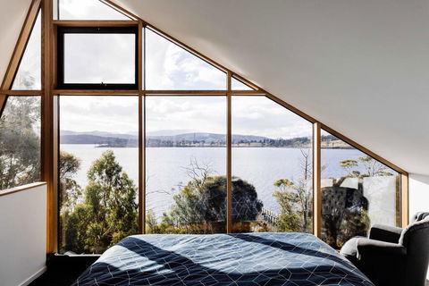 Apollo Bay House - Accommodation Brisbane 2