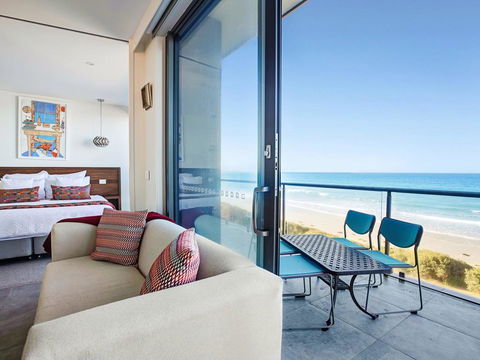 AQUA MIST PENTHOUSE - Accommodation Brisbane 1