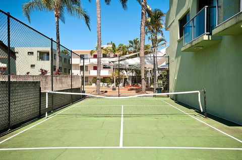 Aqualine Apartments On The Broadwater - Accommodation Brisbane 3