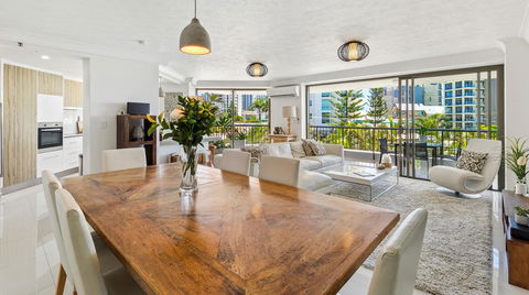 Aqueous Apartment - Accommodation Brisbane 1