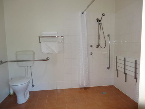 Arabella Garden Inn - Accommodation Brisbane 0