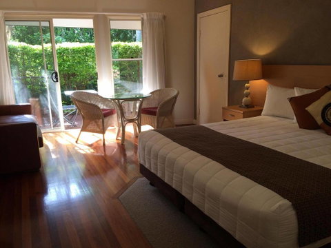 Arabella Garden Inn - Accommodation Brisbane 2