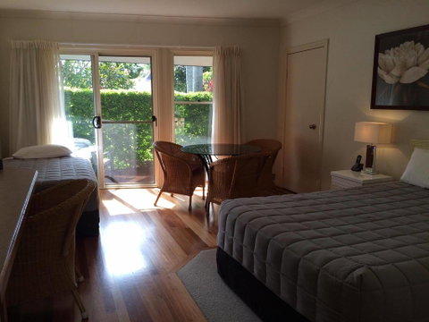 Arabella Garden Inn - Accommodation Brisbane 1