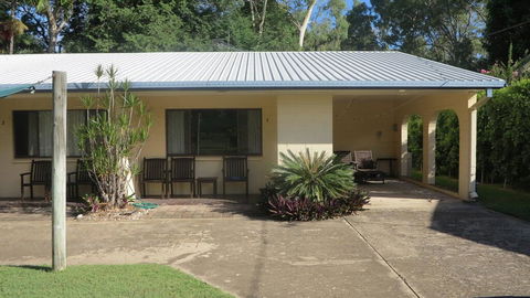 Arcadia Palms Unit 1 - Accommodation Brisbane 1