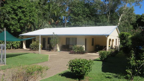Arcadia Palms Unit 1 - Accommodation Brisbane 0