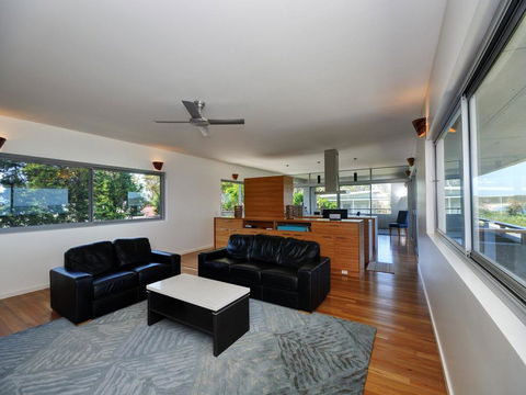 Architectural Design On The Beach - Accommodation Brisbane 0