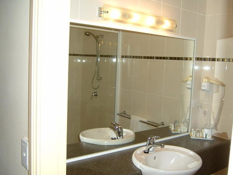 Armidale Pines Motel - Accommodation Brisbane 1