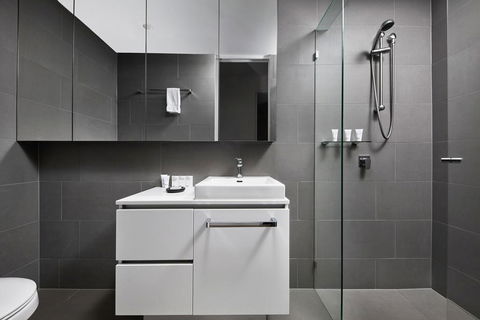 Art Series - The Johnson - Accommodation Brisbane 2