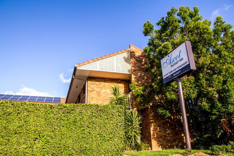 Ascot Budget Inn & Residences - Accommodation Brisbane 1