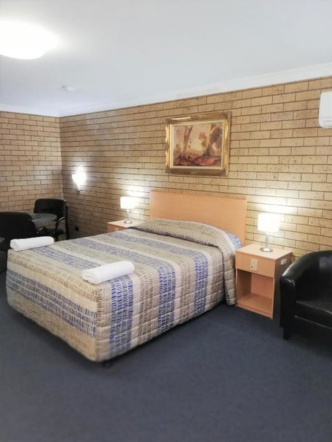 Macintyre Motor Inn - Accommodation Brisbane 0