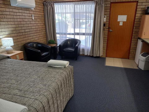 Macintyre Motor Inn - Accommodation Brisbane 2