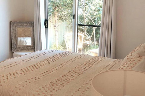 Mango Tree Cottage - Accommodation Brisbane 3