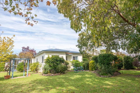 Marnita Farmhouse At Golden Grove Estate Winery - Accommodation Brisbane 0