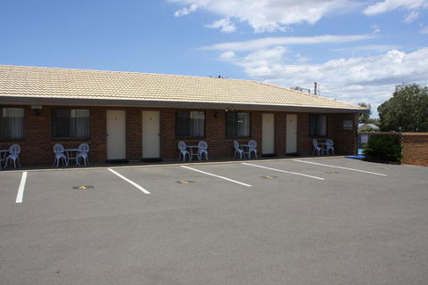 Mid Town Inn Narrabri - Accommodation Brisbane 2
