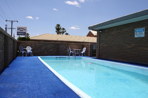 Mid Town Inn Narrabri - Accommodation Brisbane 0